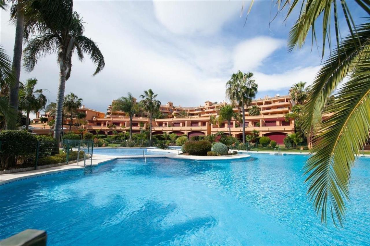 Prado Lejlighed Estepona Eksteriør billede